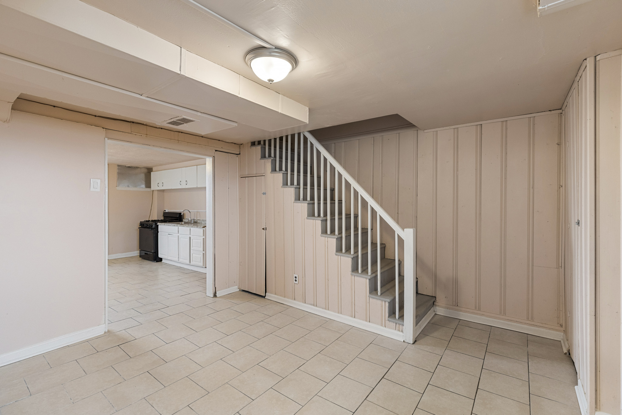 3902 Erdman Avenue - 2